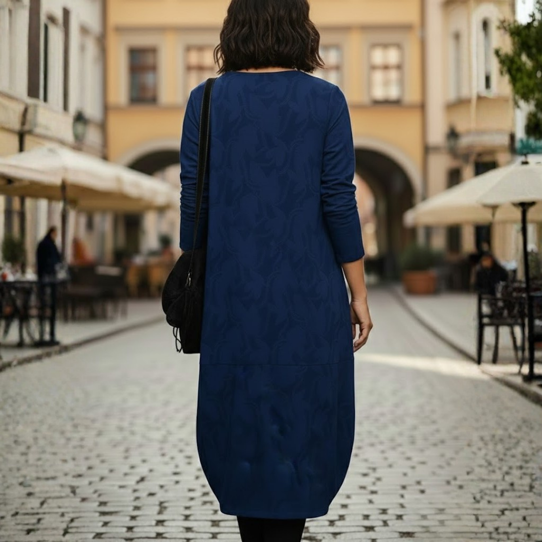 Robe d'hiver pour femme à manches longues et silhouette ajustée