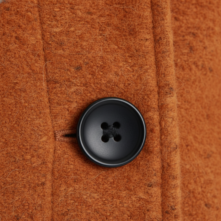 Damenmantel aus Polyester mit schwarzen Knöpfen | Vestea