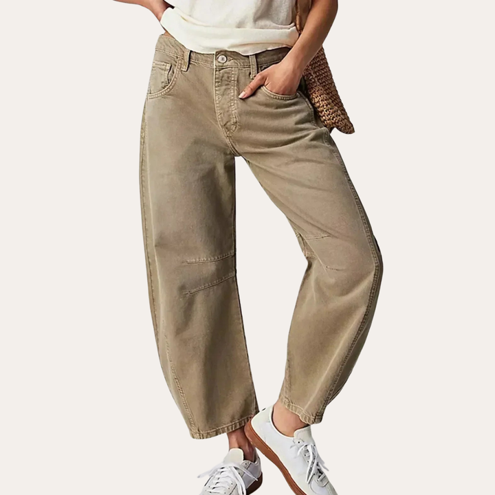 Dame Jeans mit hohem Bund und Taschen | Vestea