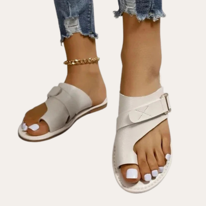 Orthopädische Sandalen für Damen | Vestea