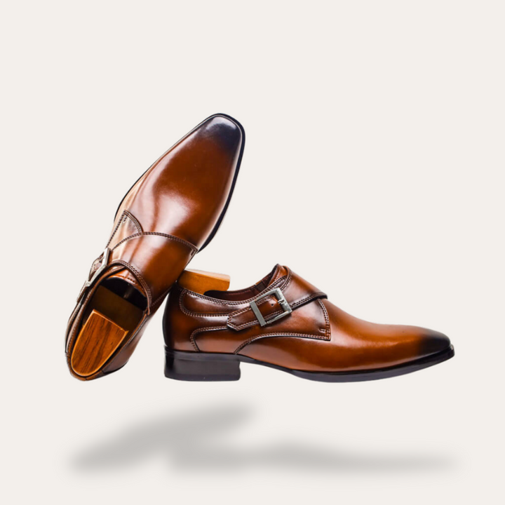 Orthopädische Herrenschuhe mit Schnallenverschluss | Vestea