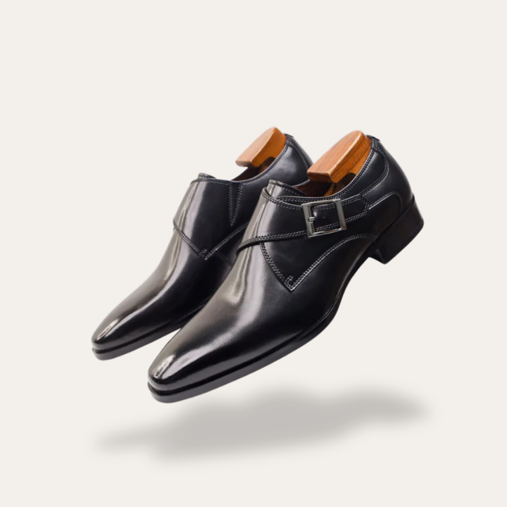 Orthopädische Schuhe für Herren mit Schnalle | Vestea