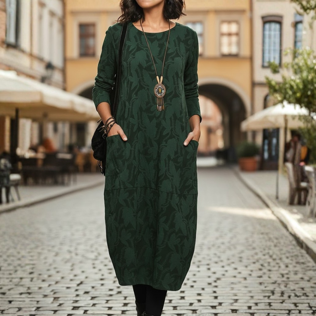 Robe d'hiver pour femme à manches longues et silhouette ajustée