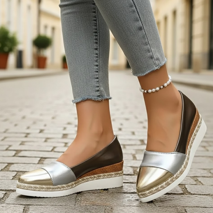 Sandalias de cuña para mujer acabado metálico suela acolchada