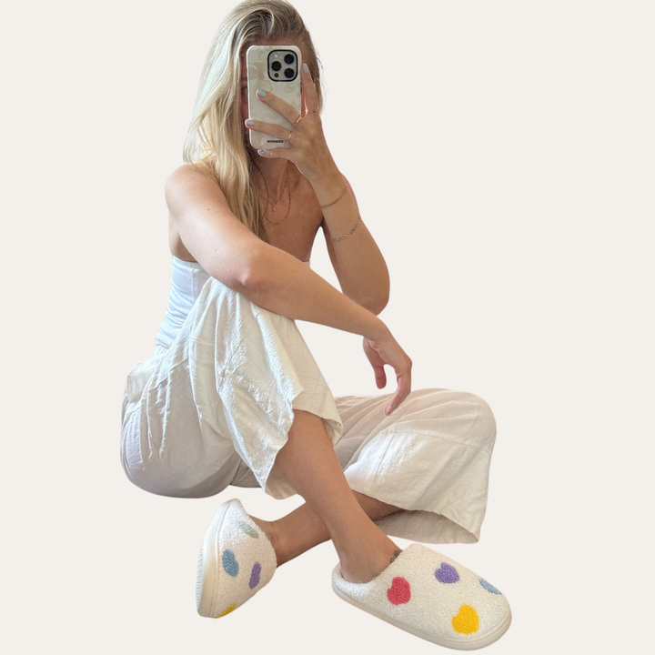 Orthopädische Damen Hausschuhe mit Herzmotiv | Vestea