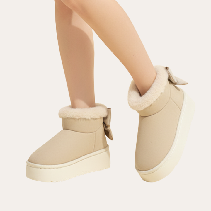 Orthopädische Damen Winter Stiefeletten mit Fellfutter | Vestea