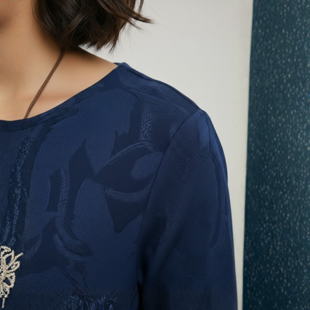 Robe d'hiver pour femme à manches longues et silhouette ajustée