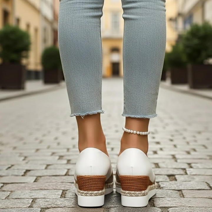 Sandalias de cuña para mujer acabado metálico suela acolchada