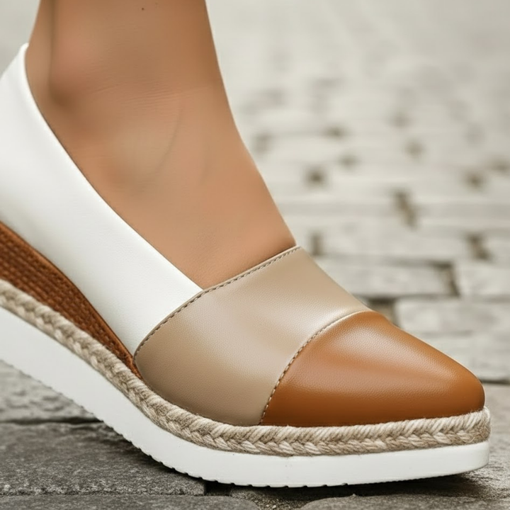 Sandalias de cuña para mujer acabado metálico suela acolchada