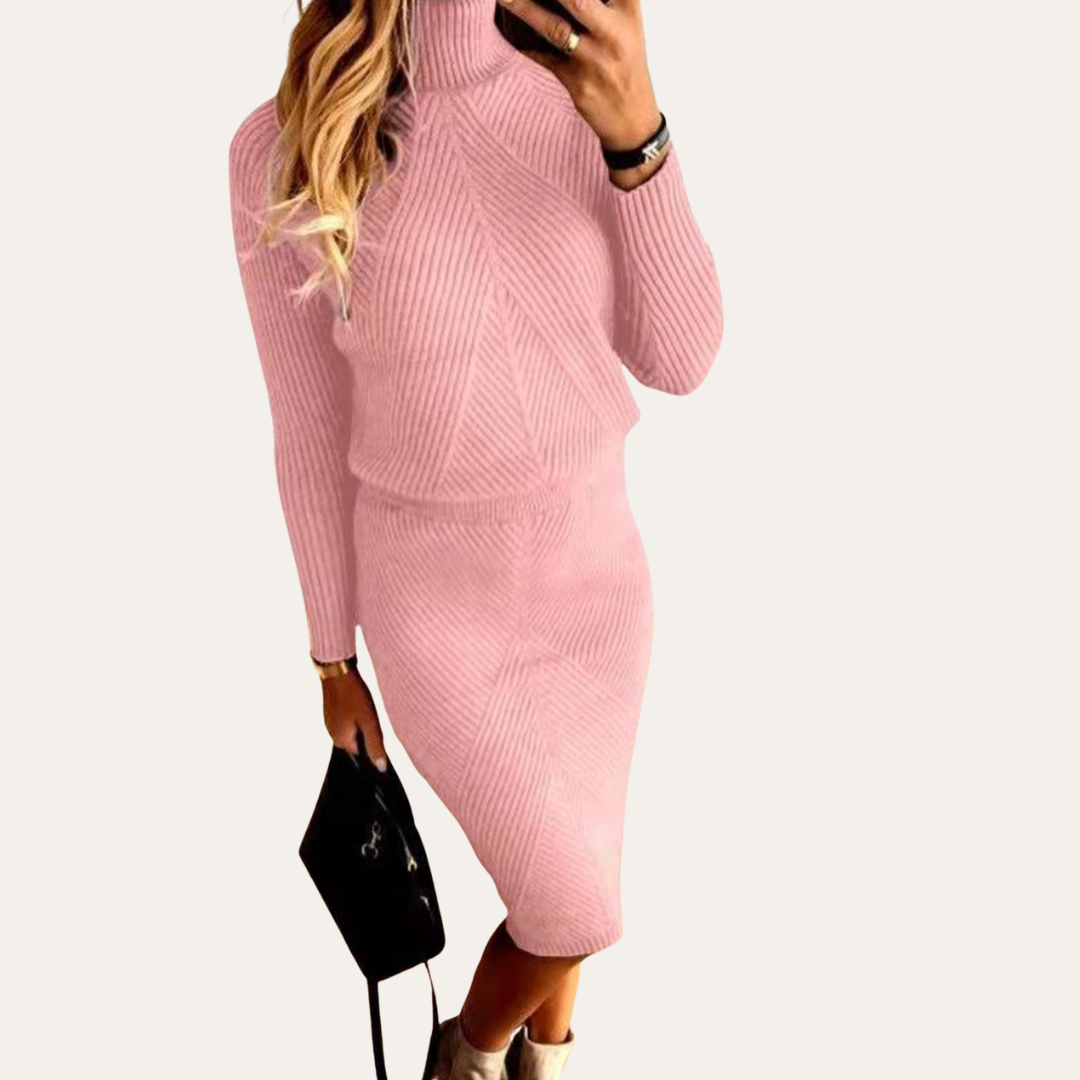 Damen Strickkleid mit Rollkragen | Vestea