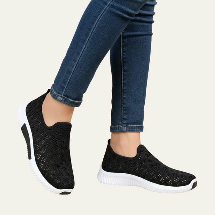 Orthopädische Damen Slipper Sneakers rutschfest bequem | Vestea