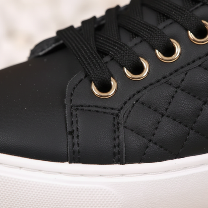 Sneaker Damen Kunstleder Schwarz und Weiß | Vestea