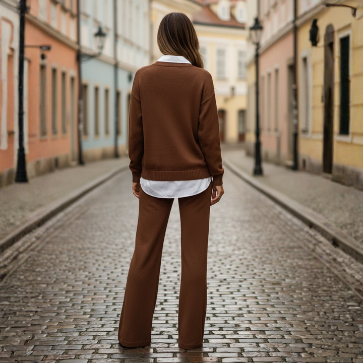 Damen Pullover mit Goldknöpfen Rundhals | Vestea