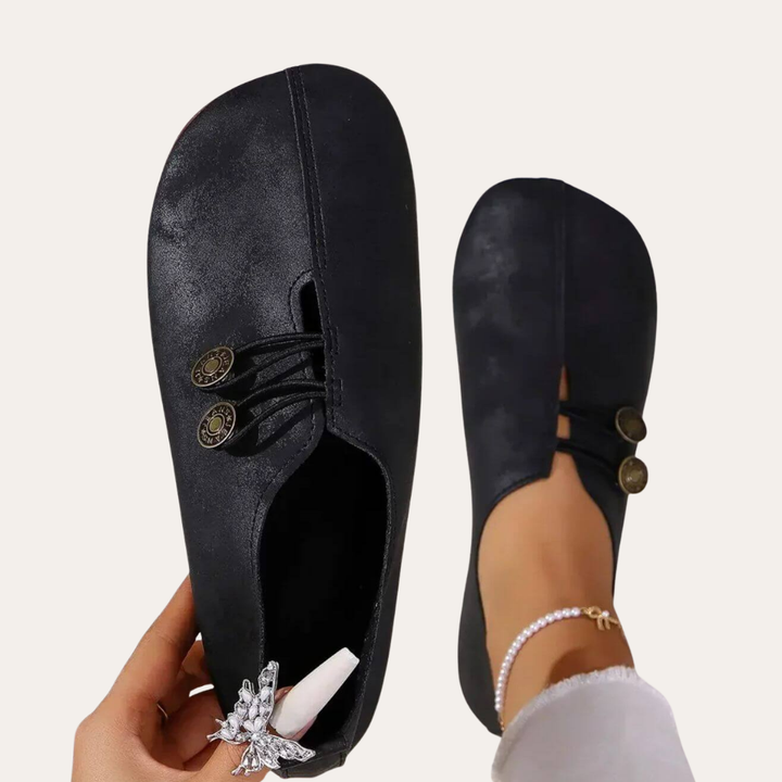 Damen Scarpe Ortopediche Slipper mit Knopfdetails | Vestea