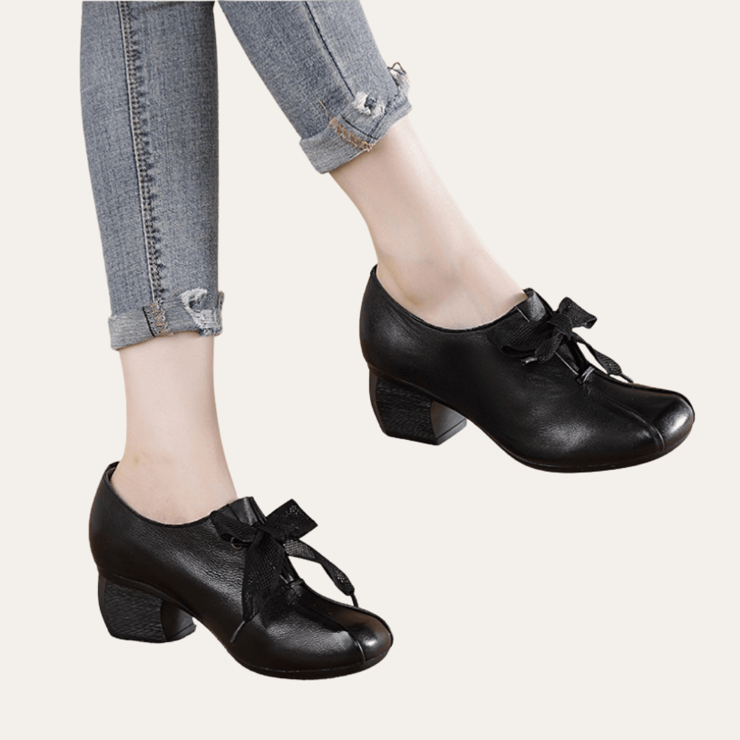 Orthopädische Pumps mit Schleife und Blockabsatz für Damen | Vestea