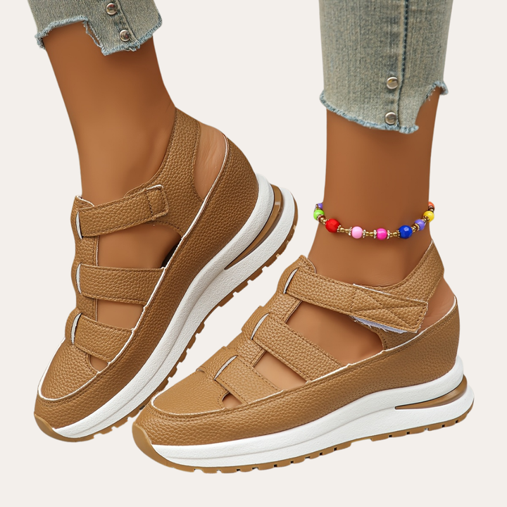 Orthopädische Sandalen für Damen - Komfortable, atmungsaktive Lederschuhe mit Riemen | Vestea