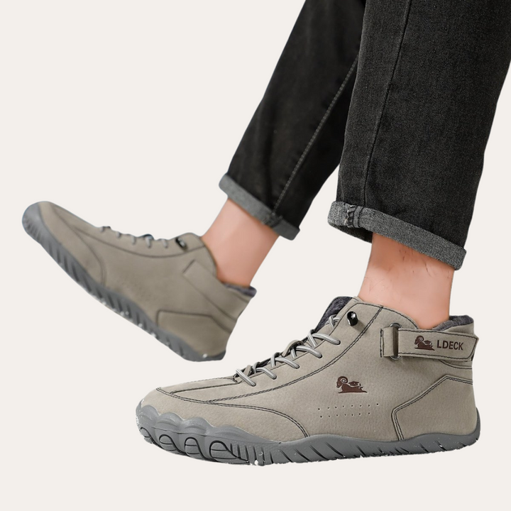 Orthopädische Wildleder-Stiefel mit Klettverschluss Herren | Vestea