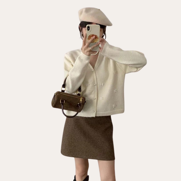 Damen Cardigan mit Schleifenstickerei | Vestea