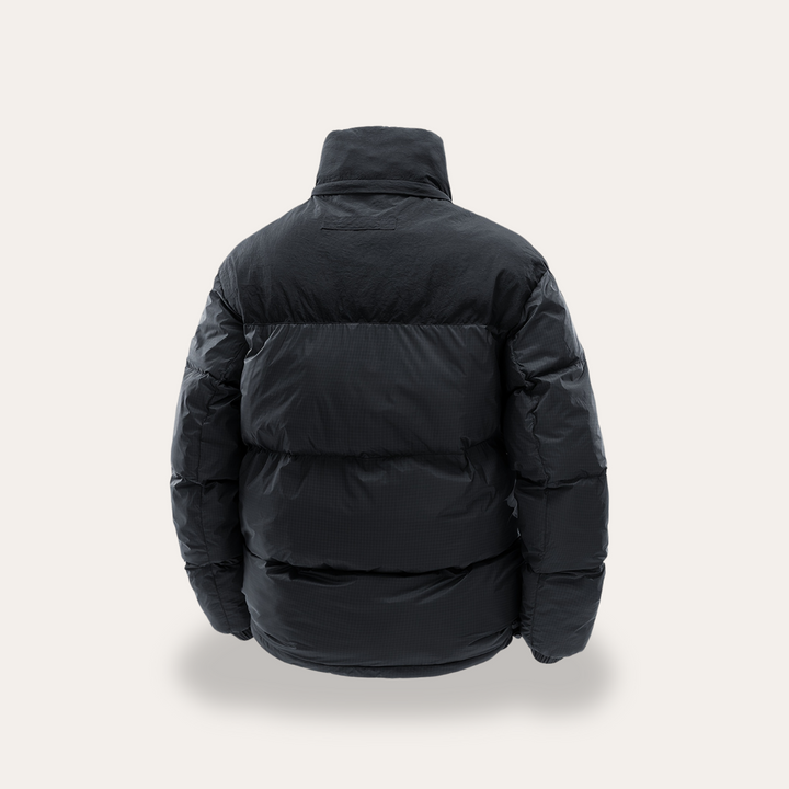 Herren-Pufferjacke mit Kapuze und Farbblock | Vestea