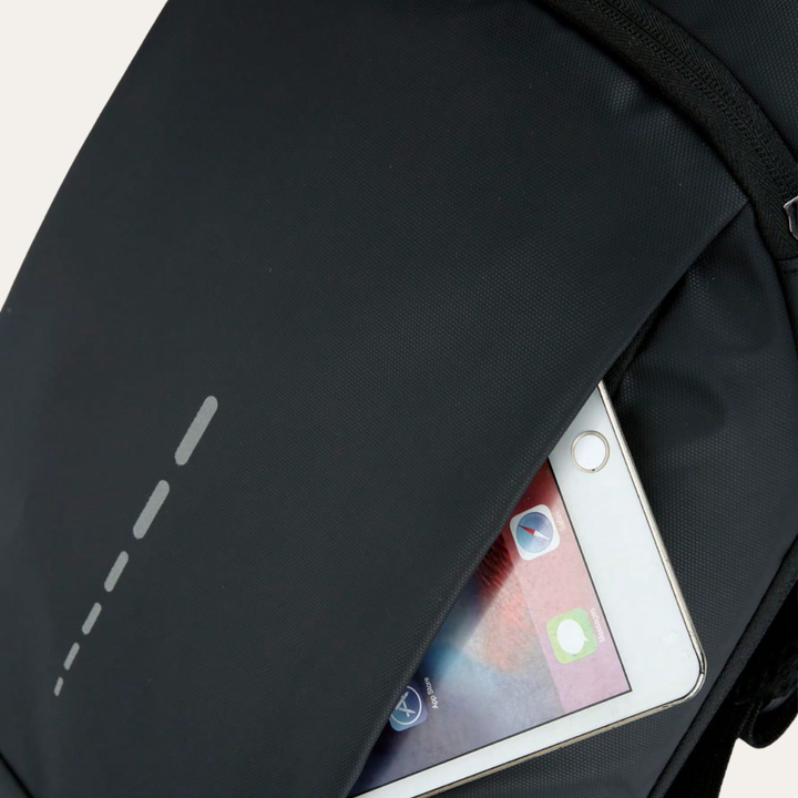 Diebstahlsicherer Herren Laptop Rucksack Wasserdicht USB Business Bag | Vestea
