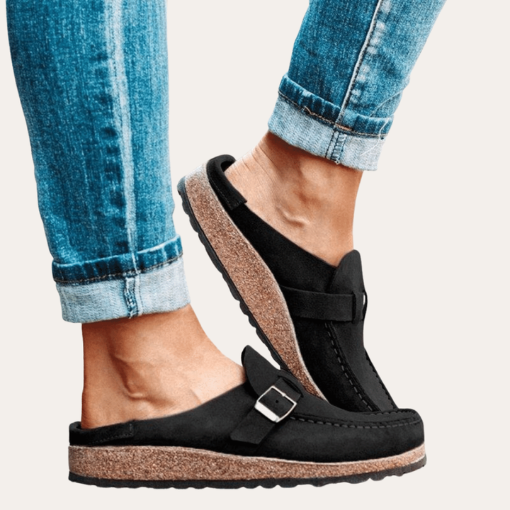 Orthopädische Clogs aus Wildleder für Damen | Vestea