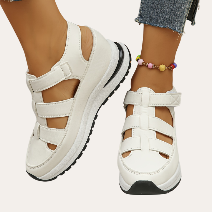 Orthopädische Sandalen für Damen - Komfortable, atmungsaktive Lederschuhe mit Riemen | Vestea
