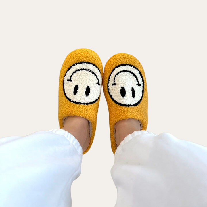 Orthopädische Damen Hausschuhe mit Smiley Motiv | Vestea