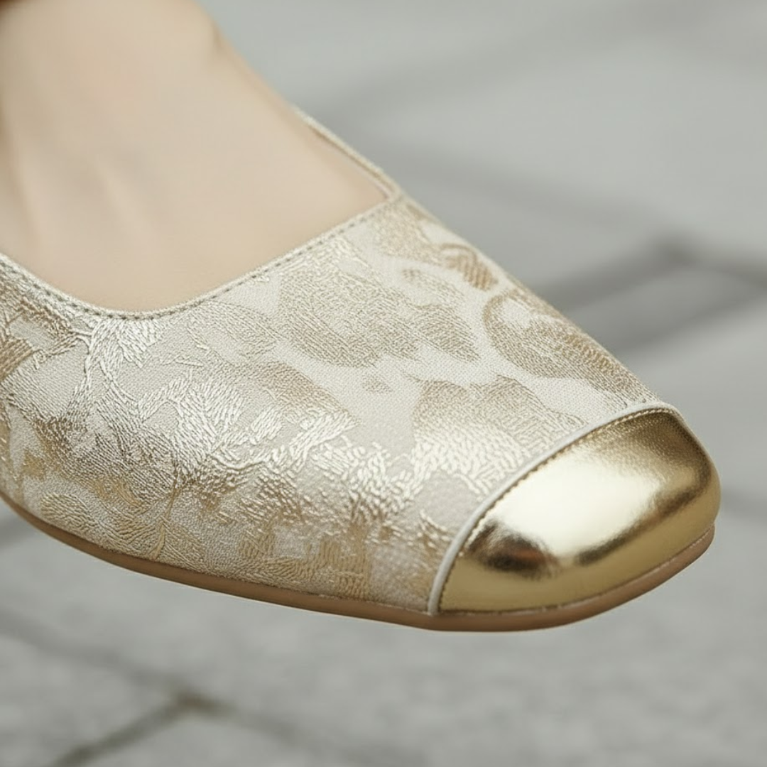 Women Strap Shoes Buckle Closure Cushioned Sole