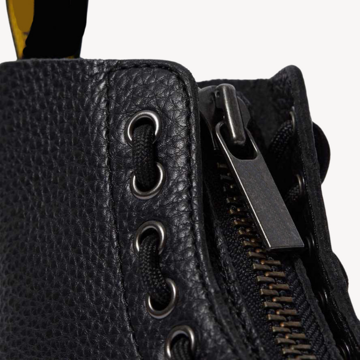 Vestea | Damen Leder-Plateau-Kampfstiefel – Schwarz
