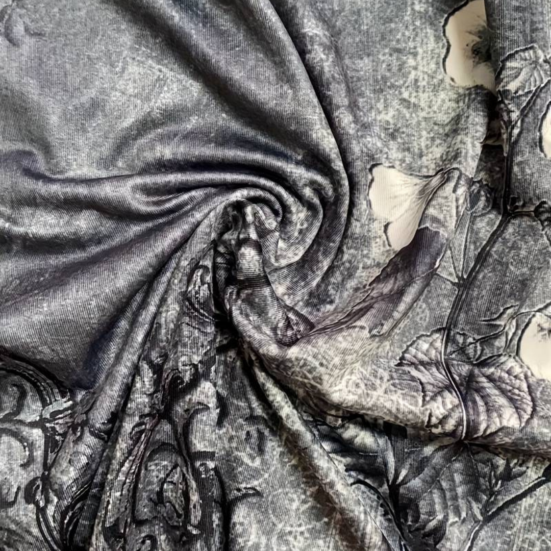 Damen Sommerkleid mit V-Ausschnitt und Knöpfen Freizeitkleid | Vestea