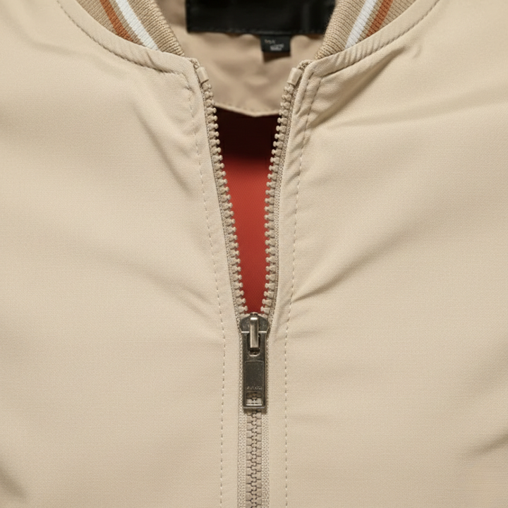 Chaqueta corta con cremallera ligera para hombre