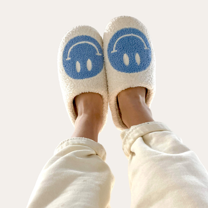 Orthopädische Damen Hausschuhe mit Smiley Motiv | Vestea