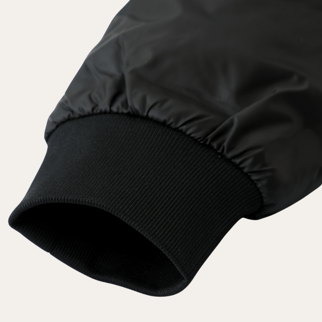 Herren-Pufferjacke mit Stehkragen und Kunstfell | Vestea