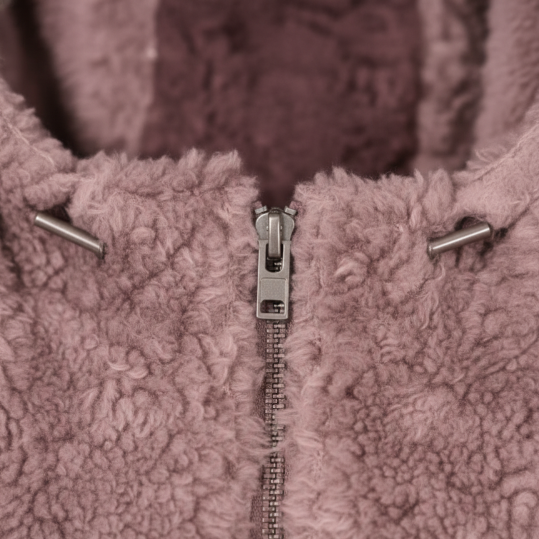 Herren Jacke mit Kapuze und Camouflage Design | Vestea