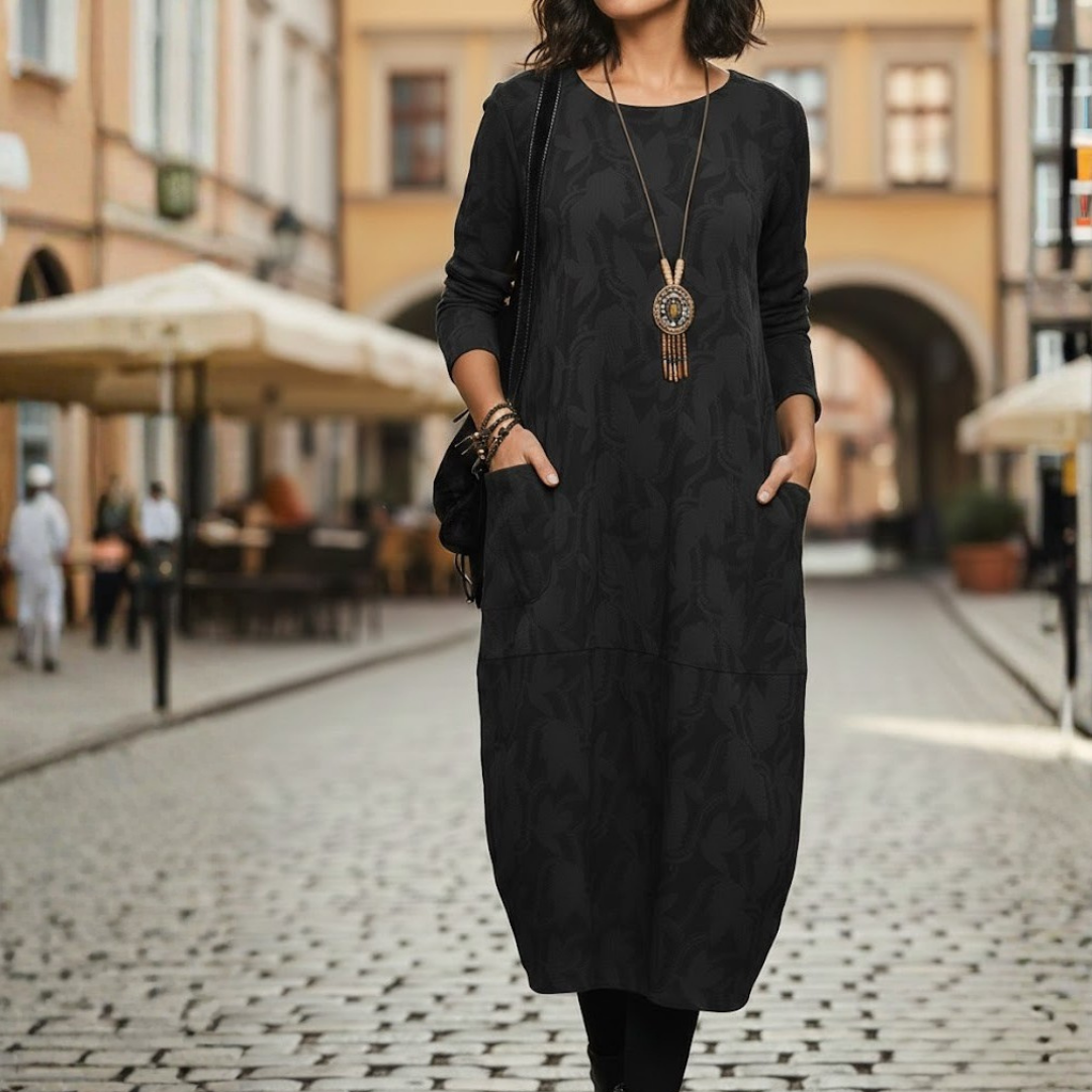 Robe d'hiver pour femme à manches longues et silhouette ajustée