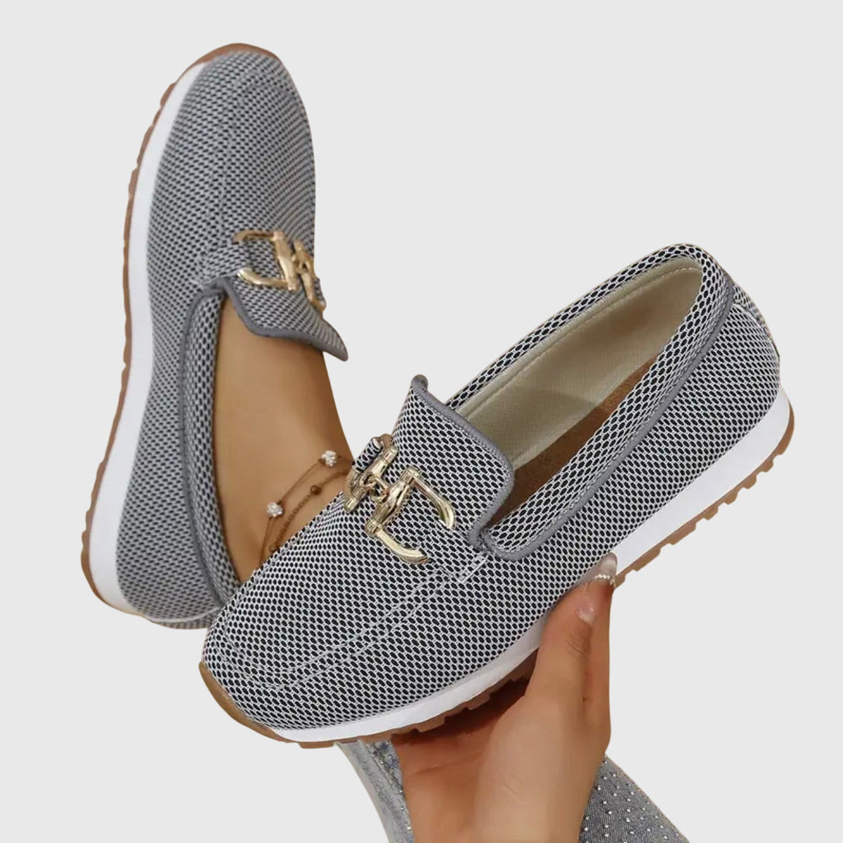 Mocassins orthopédiques pour femmes, à enfiler, semelle intérieure rembourrée, semelle extérieure en caoutchouc, détail métallique