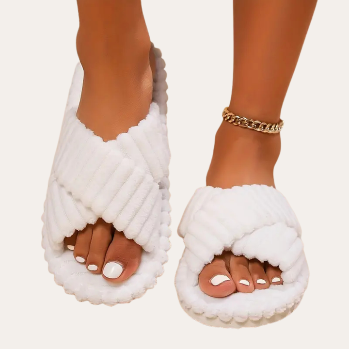 Orthopädische Hausschuhe für Damen mit gepolstertem Design | Vestea