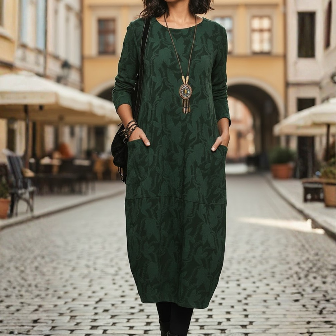 Robe d'hiver pour femme à manches longues et silhouette ajustée