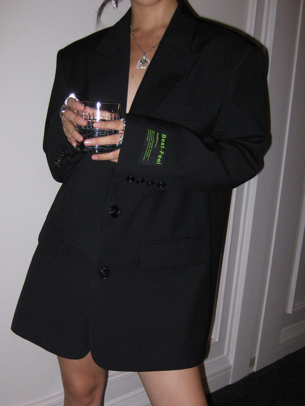 Blazer femme à larges revers manches longues ajusté