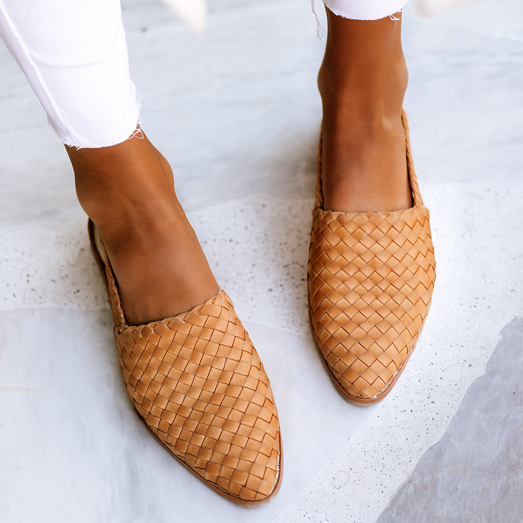 Mules tissées en cuir pour femmes, bout fermé, plates et à enfiler