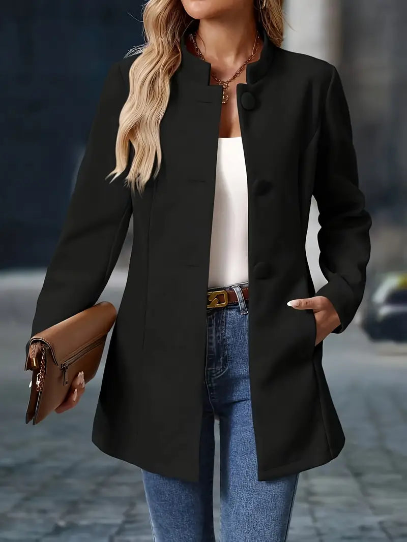Manteau femme court col montant fermeture à boutons mi-longueur
