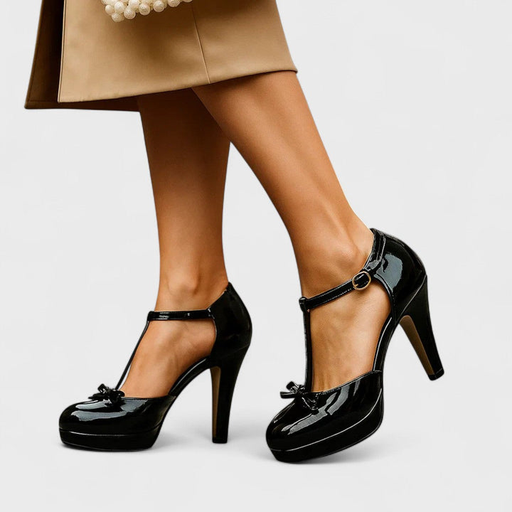 Tacones de mujer de charol con punta redonda, tira en T y tacón alto