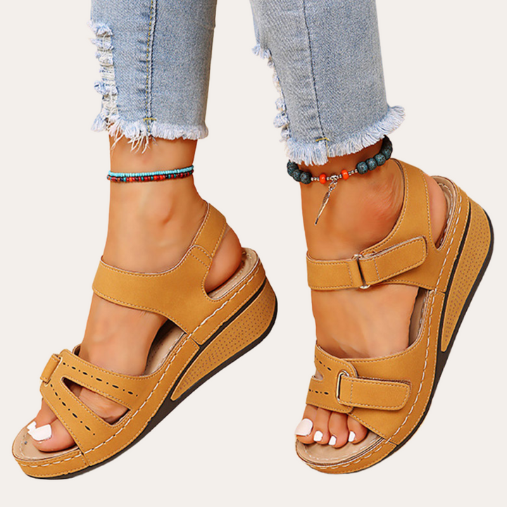 Orthopädische Keilsandaletten Damen Leder | Vestea