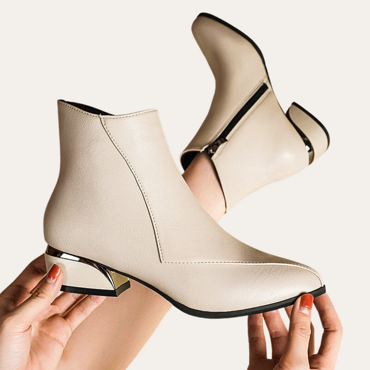 Orthopädische Damen Ankle Boots aus Kunstleder | Vestea