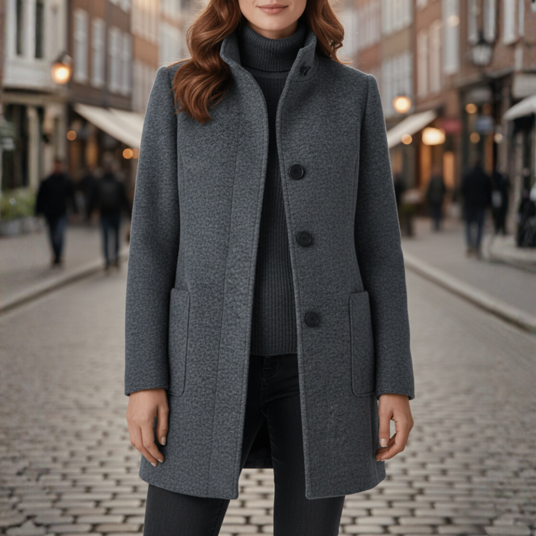 Damenmantel aus Polyester mit schwarzen Knöpfen | Vestea