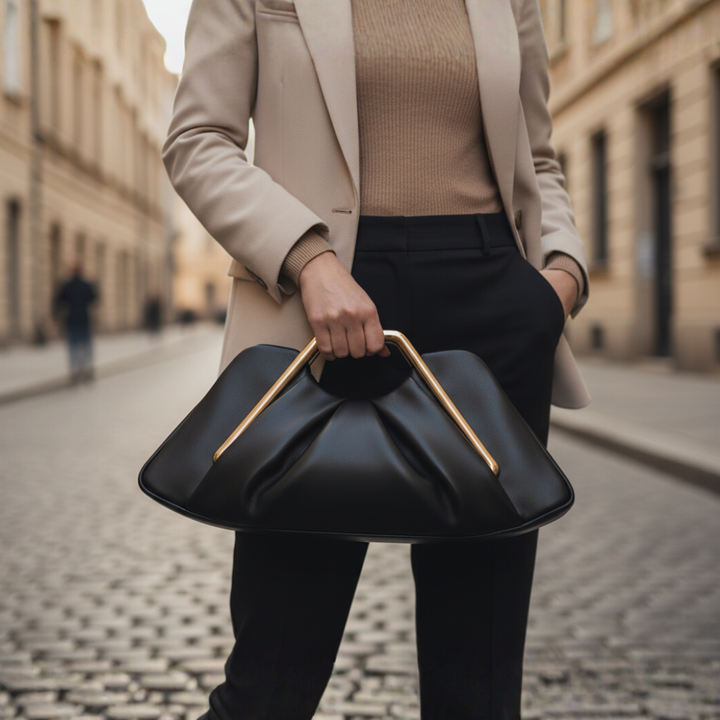 Damen Tasche mit Goldhenkel aus Kunstleder | Vestea