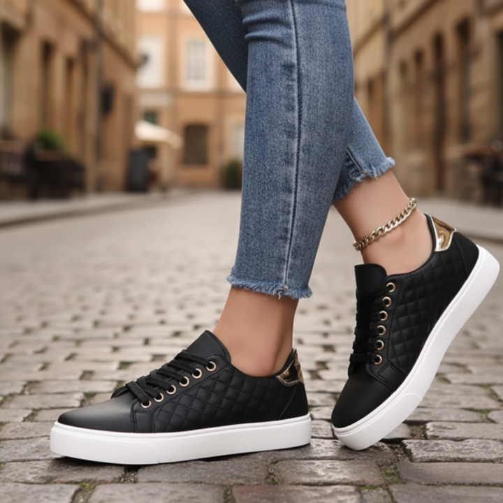 Sneaker Damen Kunstleder Schwarz und Weiß | Vestea