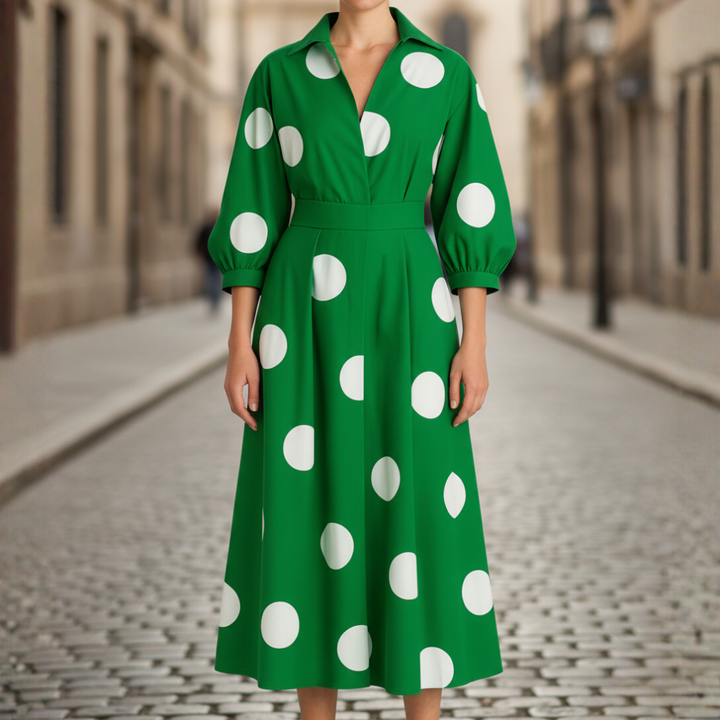 Damenkleid mit Kragen und Langarm | Vestea