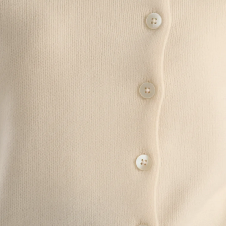 Damen Pullover aus Kaschmir mit Rundhalsausschnitt und Knöpfen | Vestea