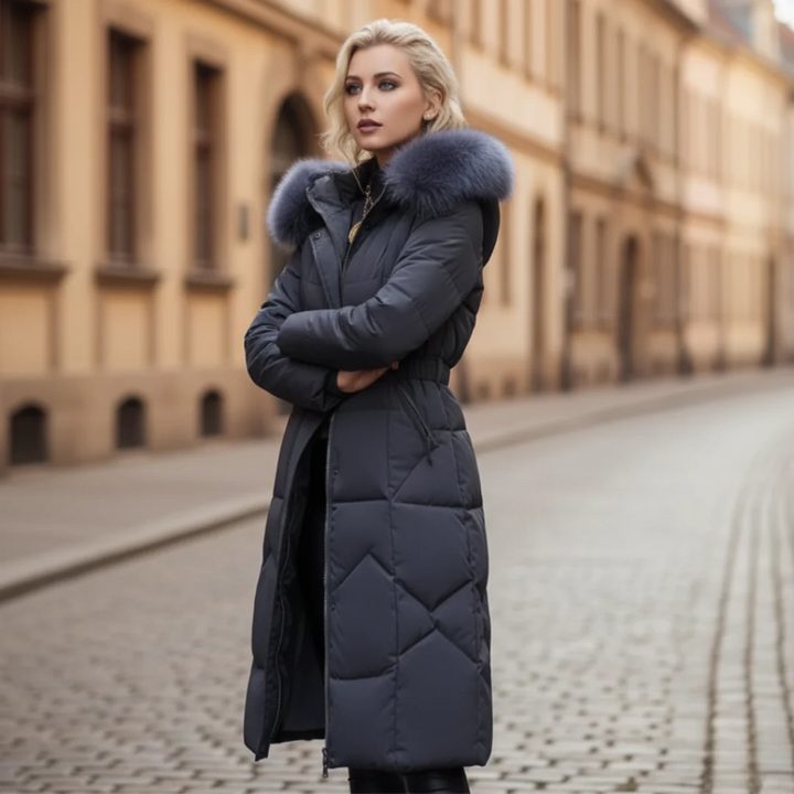 Damen Winterjacke mit Kapuze und Pelzkragen | Vestea